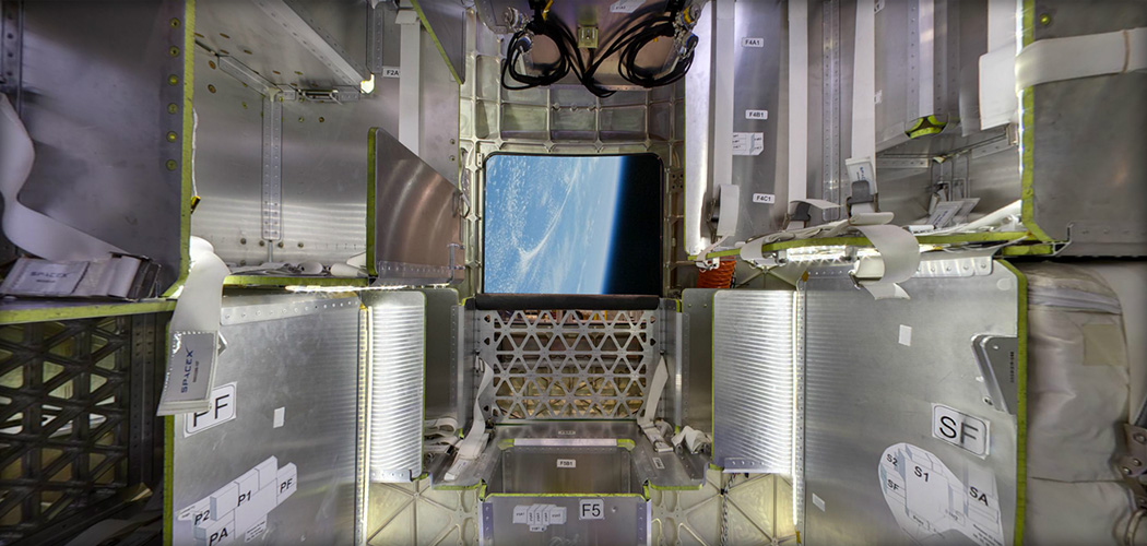 inside view of spacex dragon